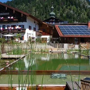 Hotel Beim Nuihausa, Reit im Winkl
